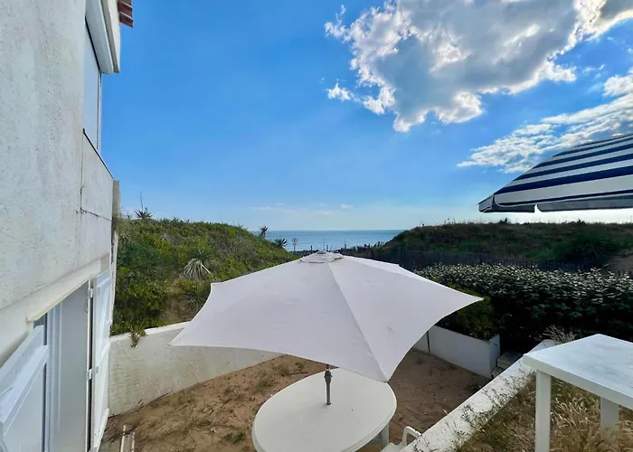 Avec Acces Direct A La A Holiday home *